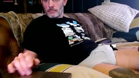 aschke online show from 11/20/25, 08:41