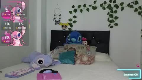 Asena online show from 10/21/25, 07:03