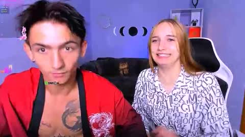 Snapshot of ash_raven_ chatting on 09/17/25, 07:15 ash_raven_ online show from 09/17/25, 07:15