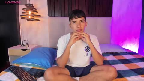 ash_russell online show from 01/11/26, 07:41