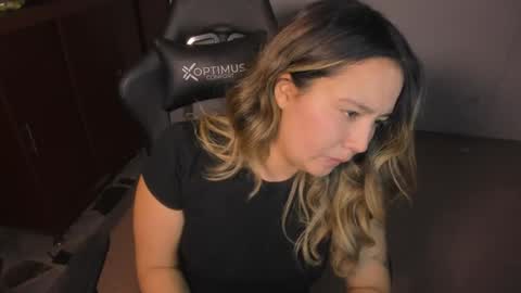 ash_smith1 online show from 03/30/26, 12:00