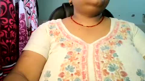 Snapshot of asha3388 chatting on 08/05/26, 05:21 SONI online show from 08/05/26, 05:21