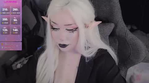 Sasha next stream December 4st  at  0000- 0030 am German time online show from 12/17/25, 11:55