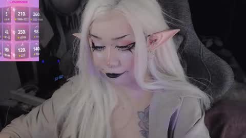 Sasha next stream December 4st  at  0000- 0030 am German time online show from 12/18/25, 11:11