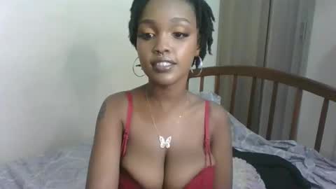 ashanti_reign online show from 09/28/25, 04:12