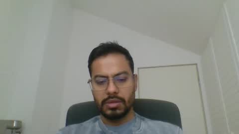 asharma1984xyz online show from 01/13/26, 08:19