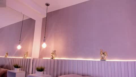 I am Ashley online show from 11/13/25, 07:35