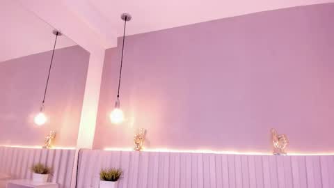 I am Ashley online show from 11/21/25, 07:23