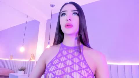 Snapshot of ashely_rous chatting on 01/17/26, 07:17 I am Ashley online show from 01/17/26, 07:17