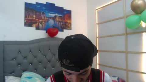 Asher Costa online show from 05/01/26, 10:36