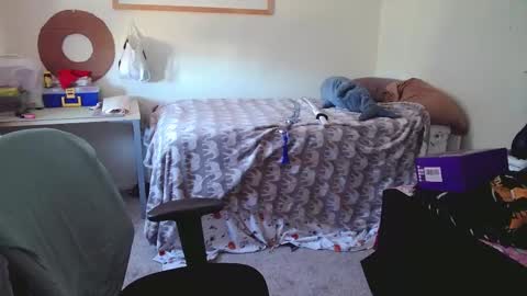 Snapshot of ashethegengar chatting on 09/17/25, 04:19 Ashley Scarlett online show from 09/17/25, 04:19