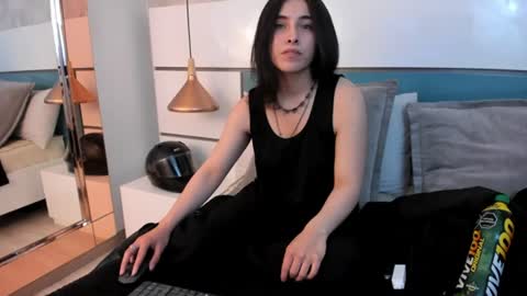 Snapshot of ashkoreh chatting on 06/17/26, 08:21 Ashkoreh online show from 06/17/26, 08:21