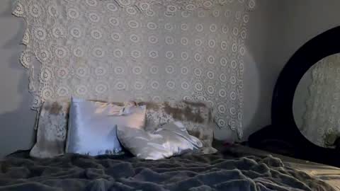 Ashl33mackenzi3 online show from 01/05/25, 04:58