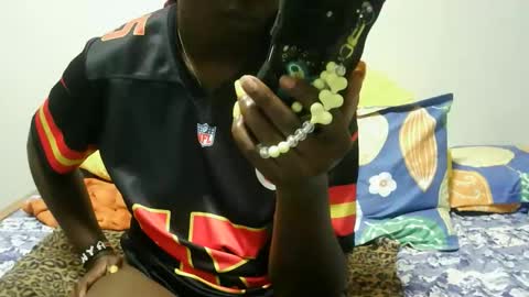 Snapshot of ashlery_ chatting on 01/18/26, 04:33 ashlery online show from 01/18/26, 04:33