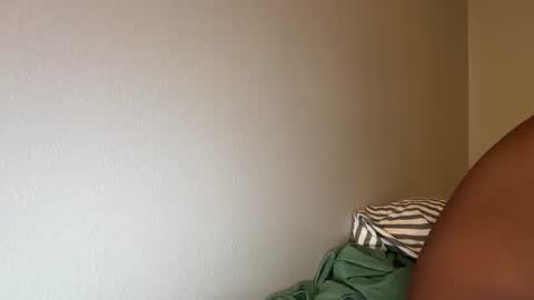 ashley865944 online show from 04/05/26, 12:13