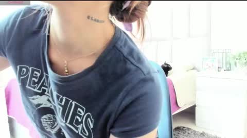 Carolina  online show from 11/02/25, 03:58