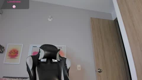 A S H L E Y online show from 01/07/26, 10:12