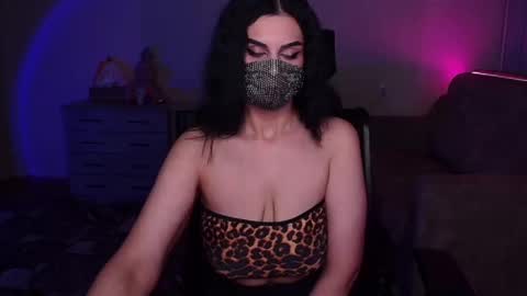   Yasmina   online show from 12/22/24, 05:34