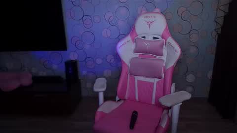   Yasmina   online show from 03/05/26, 04:08