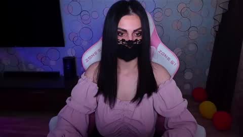   Yasmina   online show from 04/13/26, 05:13