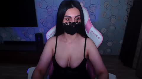 Snapshot of ashley__cooper__ chatting on 07/12/26, 03:41 Yasmina online show from 07/12/26, 03:41