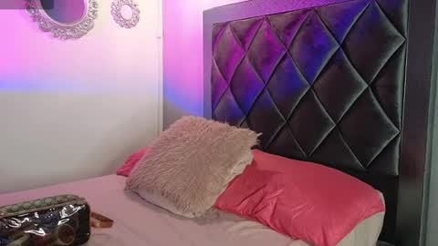 Ashley online show from 02/01/26, 04:27