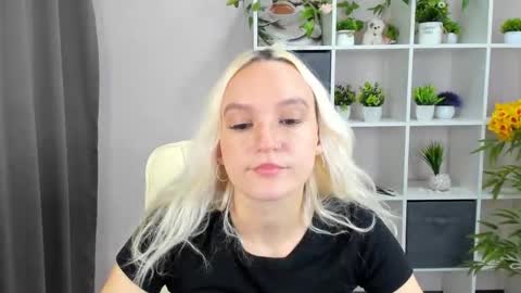 Ashley online show from 10/21/25, 04:46