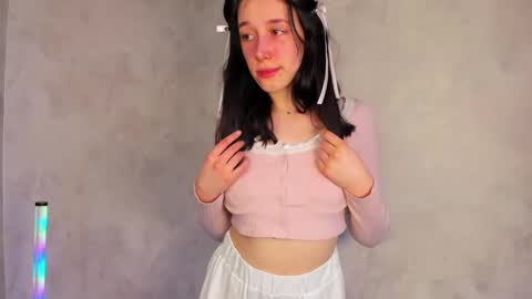 ashley_barnes online show from 02/13/25, 08:06