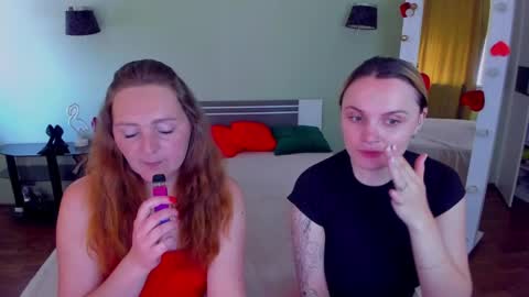 Snapshot of ashley_crashly chatting on 06/01/26, 07:54 Alina online show from 06/01/26, 07:54