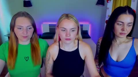 Snapshot of ashley_crashly chatting on 07/16/26, 08:31 Alina online show from 07/16/26, 08:31