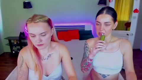 Snapshot of ashley_crashly chatting on 07/18/26, 08:07 Alina online show from 07/18/26, 08:07