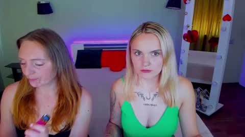Snapshot of ashley_crashly chatting on 07/22/26, 09:01 Alina online show from 07/22/26, 09:01