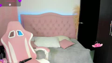 Snapshot of ashley_dolll chatting on 05/10/26, 10:04 Ashley online show from 05/10/26, 10:04