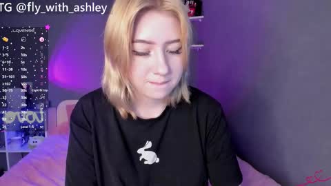 ashley_fly online show from 09/21/25, 06:04