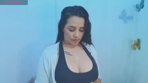 Snapshot of ashley_joyx_ chatting on 06/11/26, 04:54 ashley_joyx_ online show from 06/11/26, 04:54