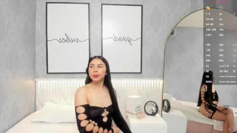 Snapshot of ashley_lee4u chatting on 05/21/26, 11:45 ASHLEY online show from 05/21/26, 11:45