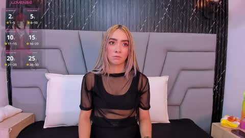 ashley_miller26 online show from 05/27/26, 12:02