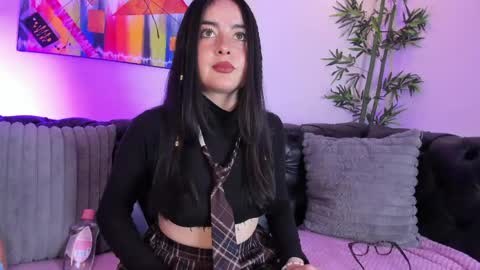 Snapshot of ashley_petit chatting on 05/28/26, 01:19 ashley_petit online show from 05/28/26, 01:19