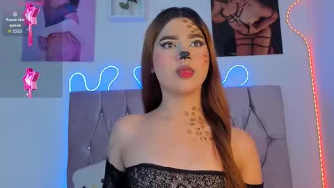 Ashley online show from 10/31/25, 04:24