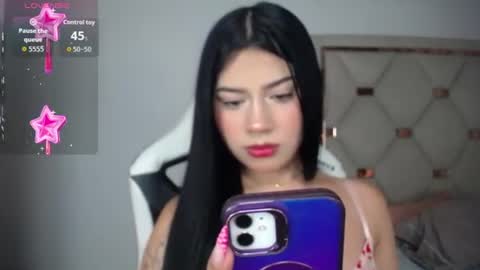 Snapshot of ashley_piinkk chatting on 07/07/26, 04:37 Ashley online show from 07/07/26, 04:37