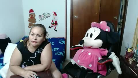 ashley pink11 online show from 11/25/25, 12:10