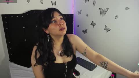 Ashley online show from 11/25/25, 10:32