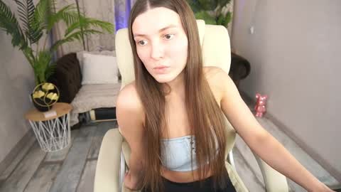 ashleybaee online show from 04/10/26, 12:21