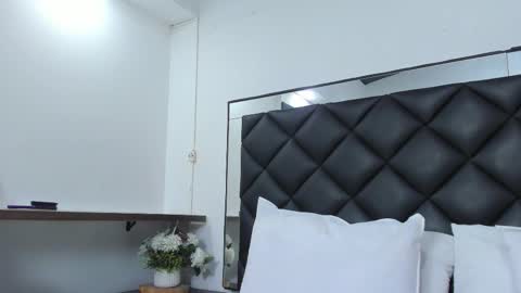 AshleyHill online show from 10/06/25, 03:59