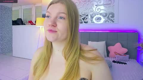 AshleyJonse online show from 11/12/25, 04:35