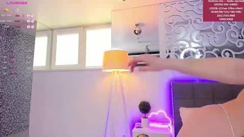 AshleyJonse online show from 03/18/26, 05:54