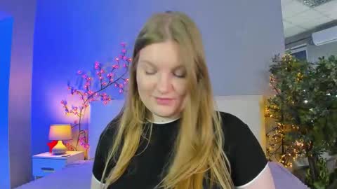 Snapshot of ashleyjonse chatting on 05/17/26, 05:16 AshleyJonse online show from 05/17/26, 05:16
