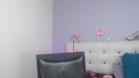 Ashley online show from 10/29/25, 10:22