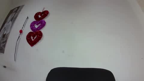 Ashley online show from 09/28/25, 12:49