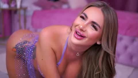 Snapshot of ashleysinnx chatting on 03/10/25, 11:06 Ashley online show from 03/10/25, 11:06